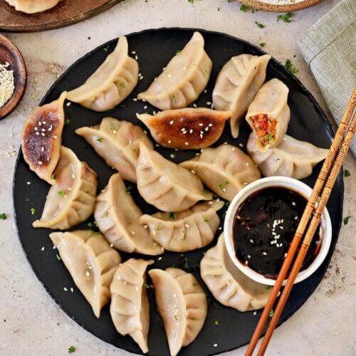 Vegetable Dumplings (10pcs)